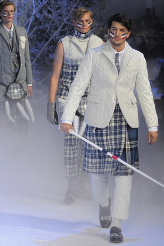 Moncler Gamme Bleu / - 2013-2014